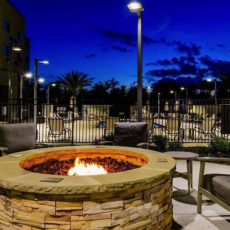 Courtyard Lake Charles Exteriér fotografie