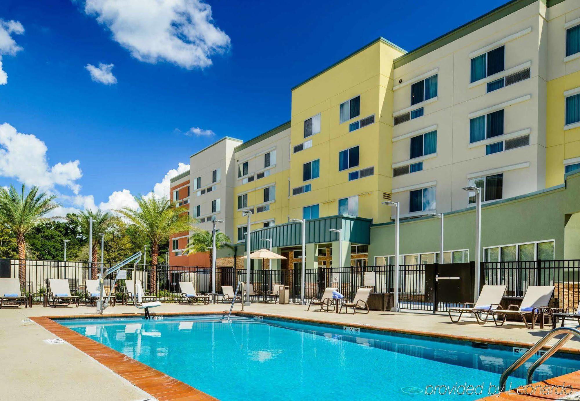 Courtyard Lake Charles Exteriér fotografie